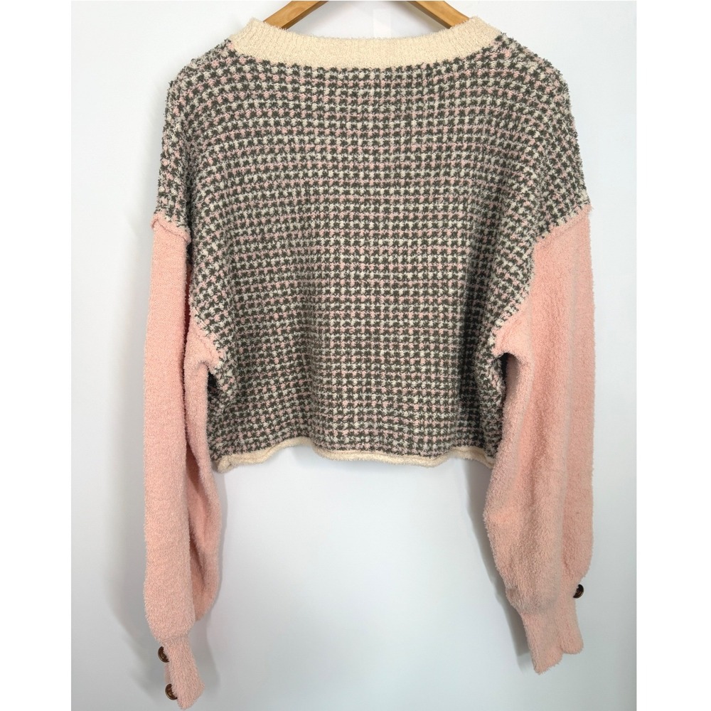 POL Cropped Sweater Pink Soft Fuzzy Button Detail Sleeve Women's L Boho Cozy - Picture 7 of 10